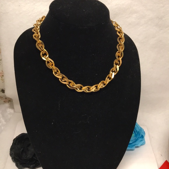 Heavy Cuban vintage double link  chain beautiful costume gold necklace 1976 - Picture 9 of 9